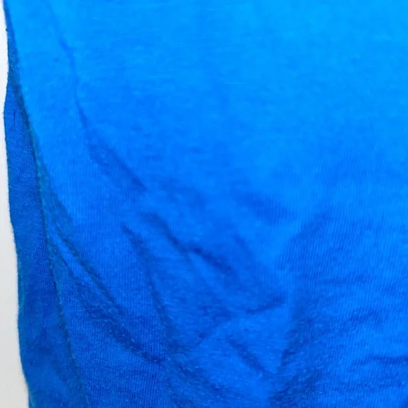 ⭐️Bluenotes YOLO T-Shirt (minor flaw) - Picture 5 of 5